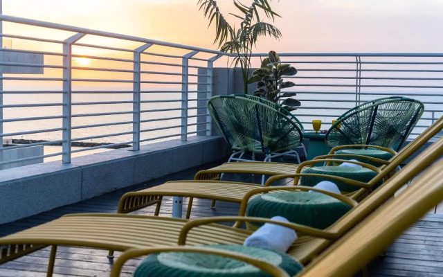 The Savoy Tel-Aviv, Sea Side