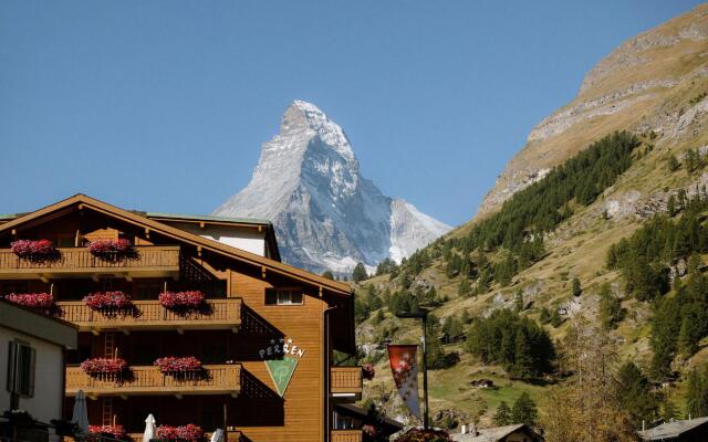 Alpine Hotel Perren