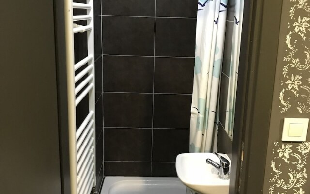Hostel Paris