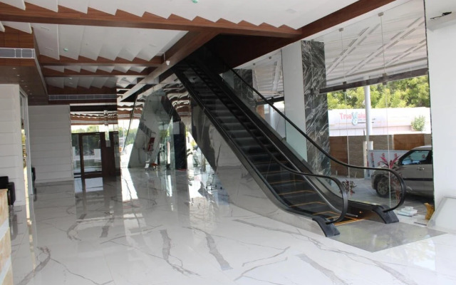 La Vivanta Hotel