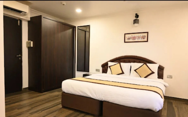 Candolim Suites