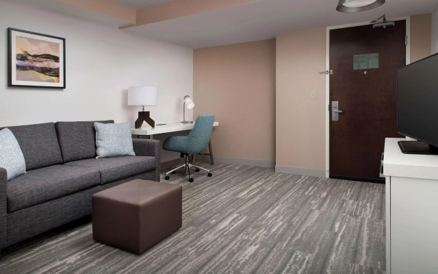 Hilton Garden Inn Dallas/Duncanville