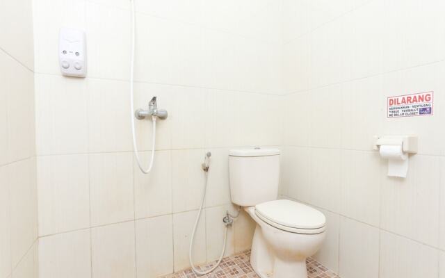 Oyo 1680 Dahlia Guesthouse