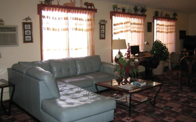 Knights Inn Litchfield