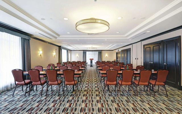 Homewood Suites by Hilton Cambridge Waterloo Ontario
