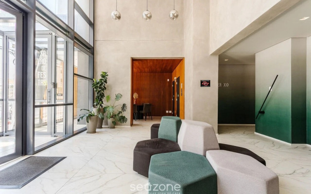 Studio With Pool 3 Minutes From the Subway Bss0703