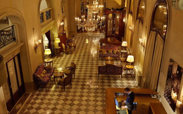 Hotel Regina Louvre