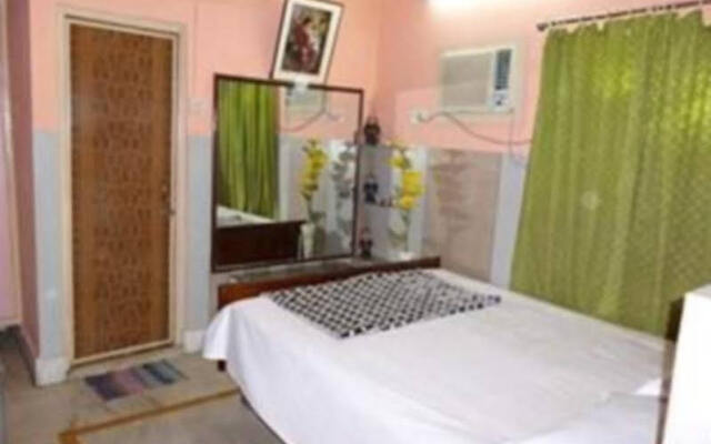 Chaya Neer Guest House