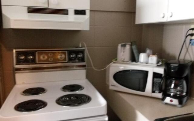 Camrose Motel