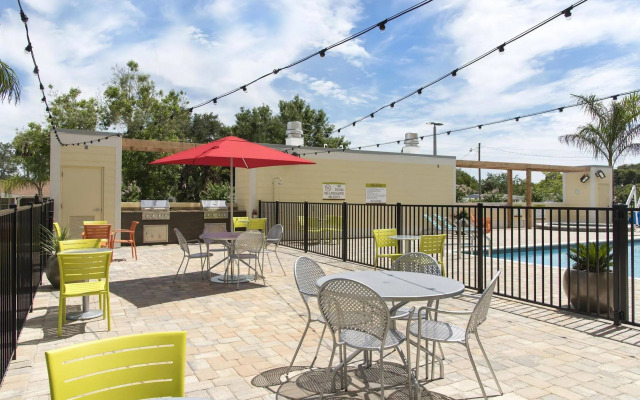 Home2 Suites by Hilton Nokomis Sarasota Casey Key
