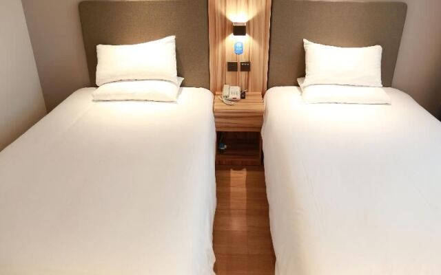 Hanting Hotel Beijing Pinggu Shiji Square