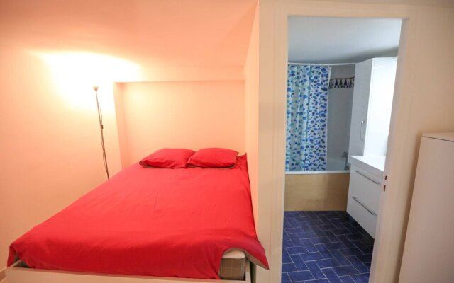 Hostnfly Apartments - Charming Luminous Studio in Vincennes