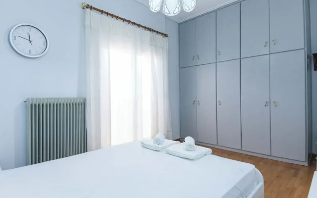 Classical 2 Bd Beauty Apt in Chalandri