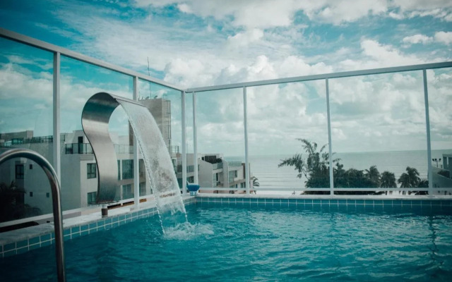 Oriental Praia Hotel