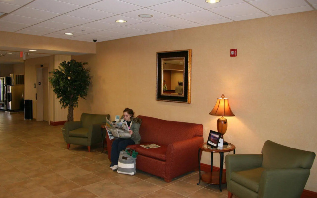 Hampton Inn Belle Vernon
