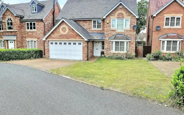 5-bedroom Family Holiday Home Sleeps 7 Garden Parking Pet Friendly North Wales