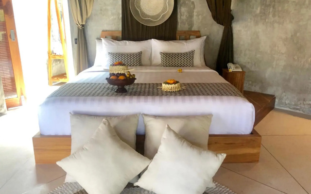 The Sender Pool Suite