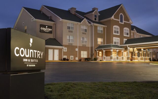 Country Inn & Suites by Radisson, Nashville, TN