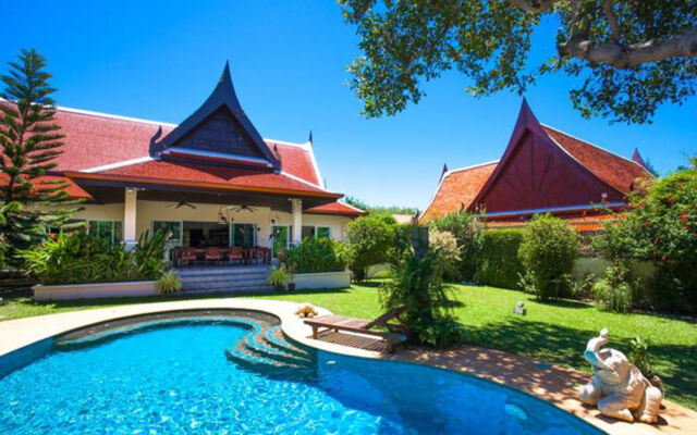 La Romanee Infinity Villa by Jetta