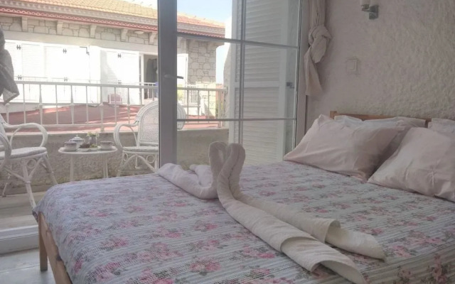 Chakra Boutique Hotel