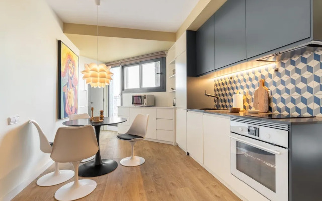 Sagrada Familia Apartment By Olala Homes