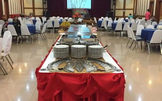 Tangerine Ville Hotel