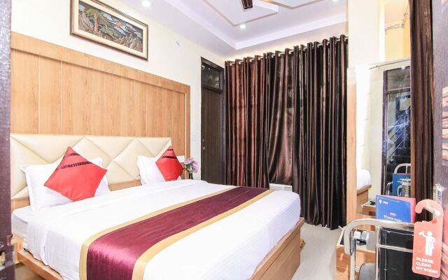 Collection O 15597 Hotel Khalsa Inn