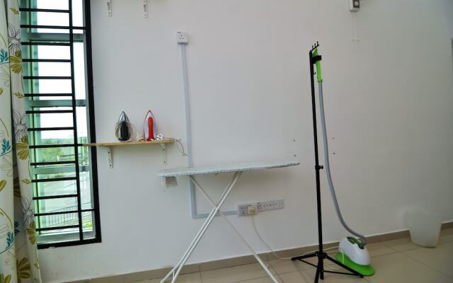 ImpianaCasa Kluang Homestay