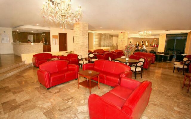 Roseland's Hotel