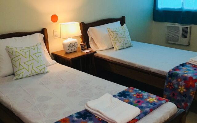 Tongli Riverside Inn
