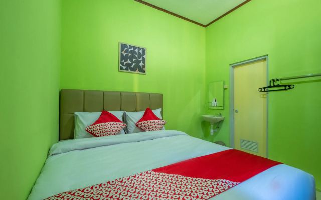 OYO 1399 Cemara Residence Syariah