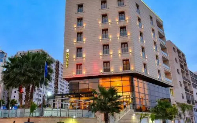 Hotel MF