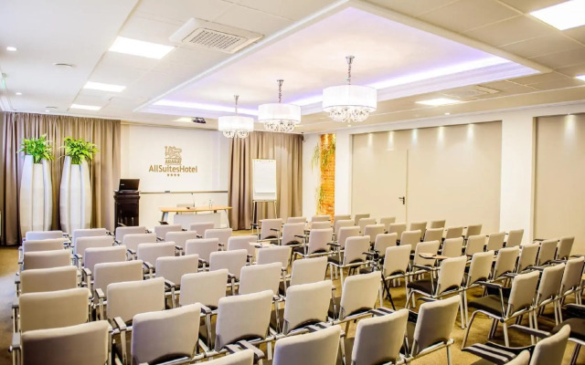 Ararat All Suites Hotel