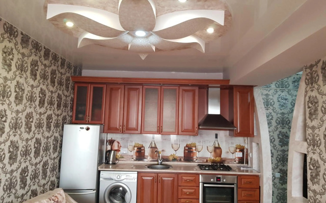 Luxury Apartment-1 in the Center of Yerevan, Safaryans Family
