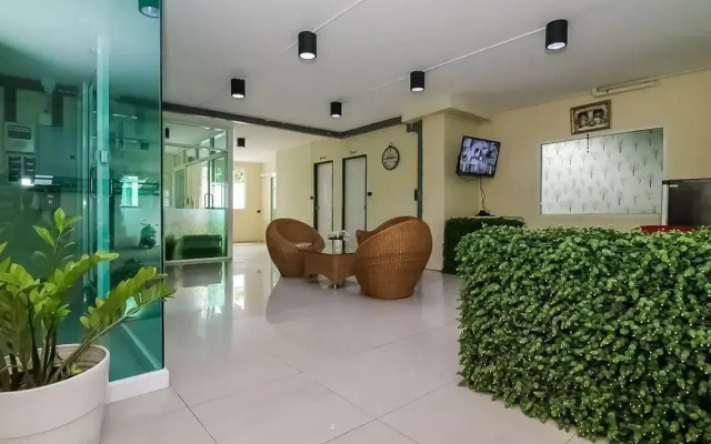 曼谷奈达普威特酒店(Nida Rooms Prawet 681 Proerty)