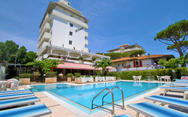 Hotel De Amicis