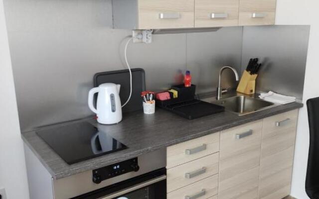 Happy Apartment