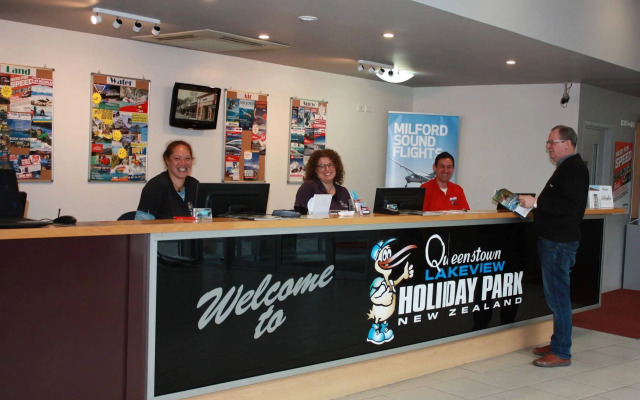 Hampshire Holiday Parks - Queenstown Lakeview