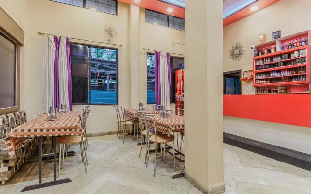 OYO 22999 Hotel Kandil