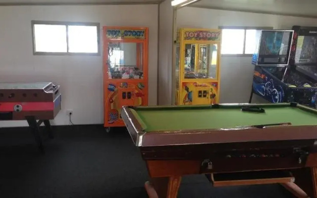 Waters Edge Holiday Park