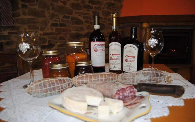 AllOmbra del Castello