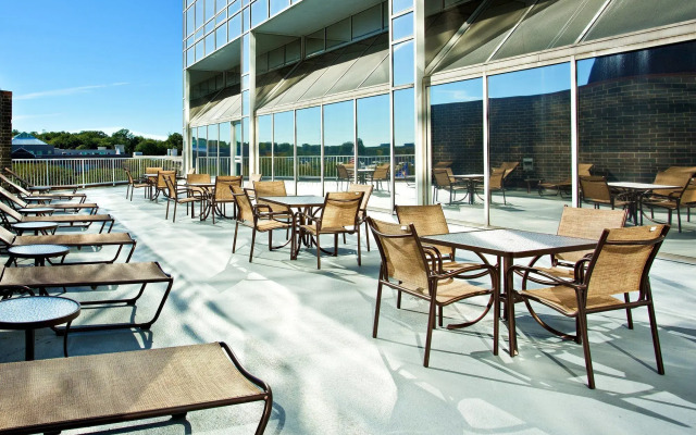 Sheraton Indianapolis Hotel at Keystone Crossing