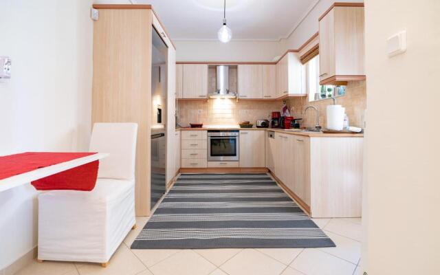 Koropi 3 bedroom Apartment 4 pers