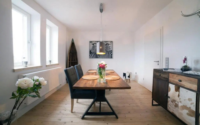 DesignLodge Apartments