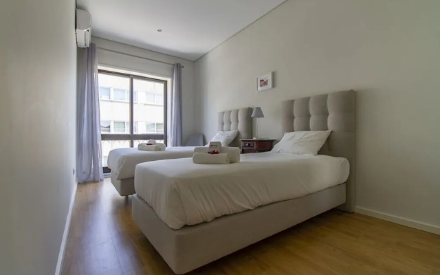 Amazing Crystal Palace Garden by Homing