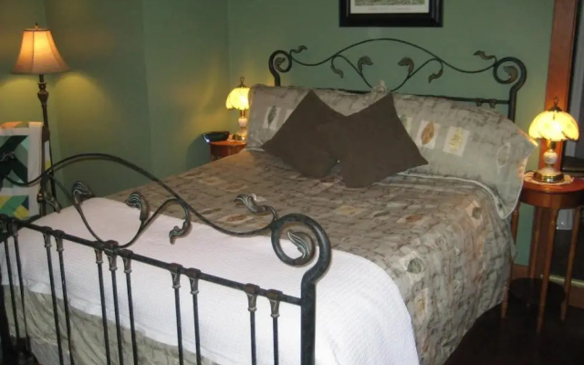 Phoenix House B&B