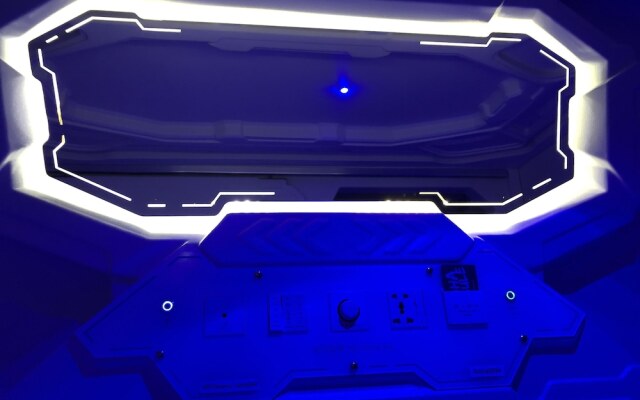 Aloha Capsule Hostel