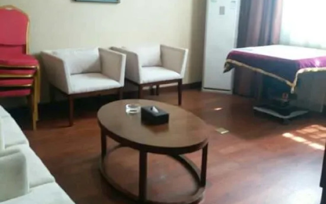 Duyun Maojianli Hotel (Qinhan Film City)