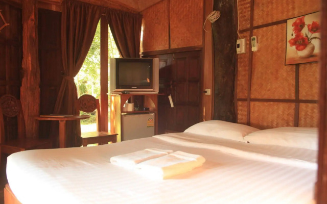 Pai Treehouse Resort
