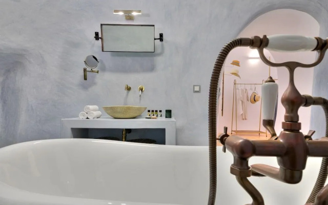 Namaste Suites by Oias Local Cavehouses